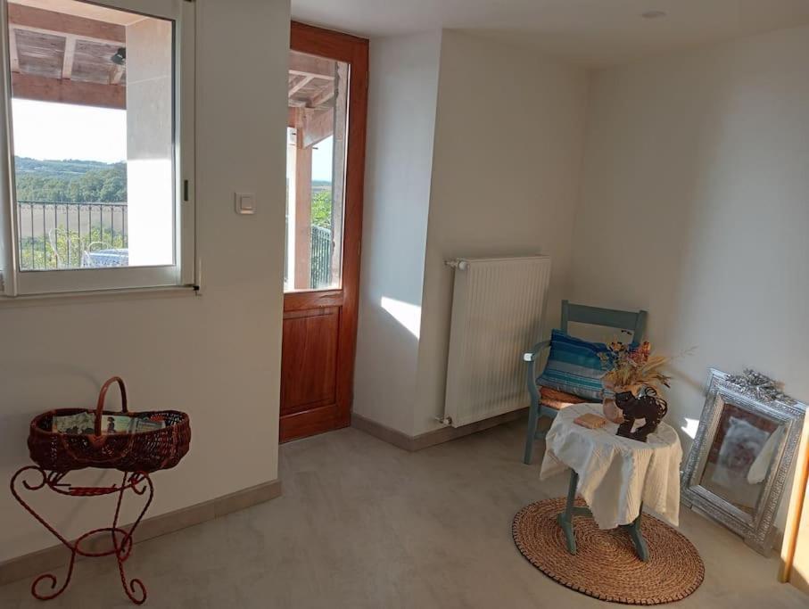 Maison De Village Avec Superbe Vue Cuq  Esterno foto
