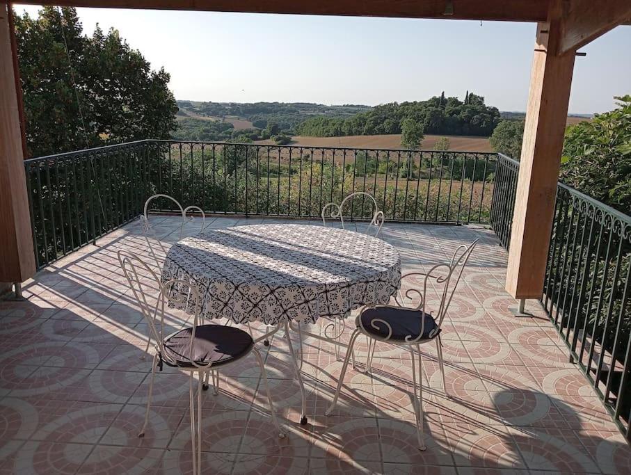 Maison De Village Avec Superbe Vue Cuq  Esterno foto